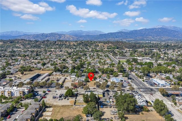 845 W Holt, Pomona, CA 91768