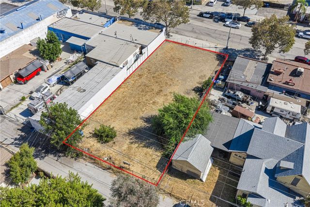 845 W Holt, Pomona, CA 91768