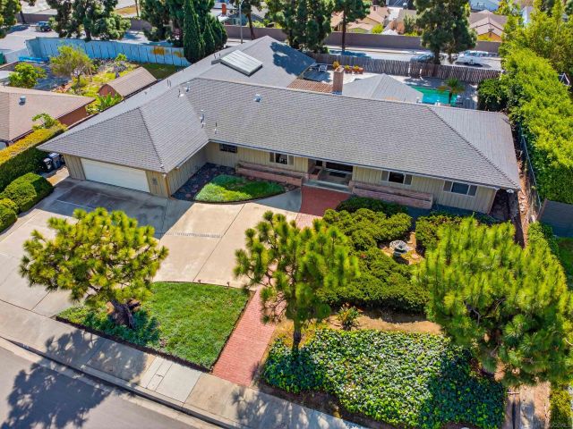 86 Via De Laurencio, Chula Vista, CA 91910