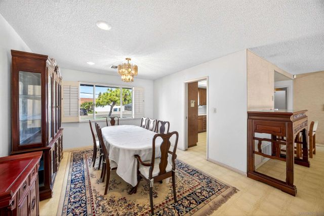 86 Via De Laurencio, Chula Vista, CA 91910