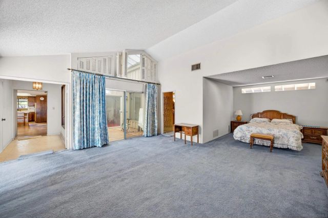 86 Via De Laurencio, Chula Vista, CA 91910