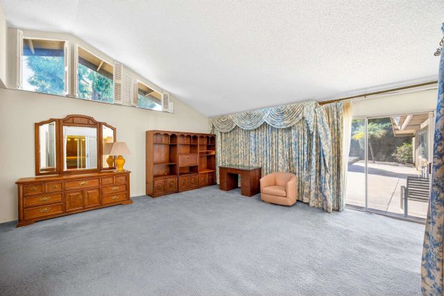 86 Via De Laurencio, Chula Vista, CA 91910