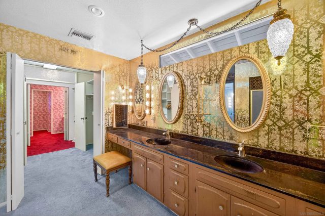 86 Via De Laurencio, Chula Vista, CA 91910