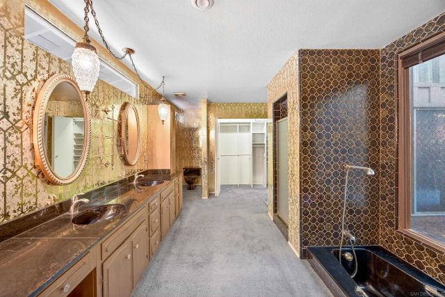 86 Via De Laurencio, Chula Vista, CA 91910