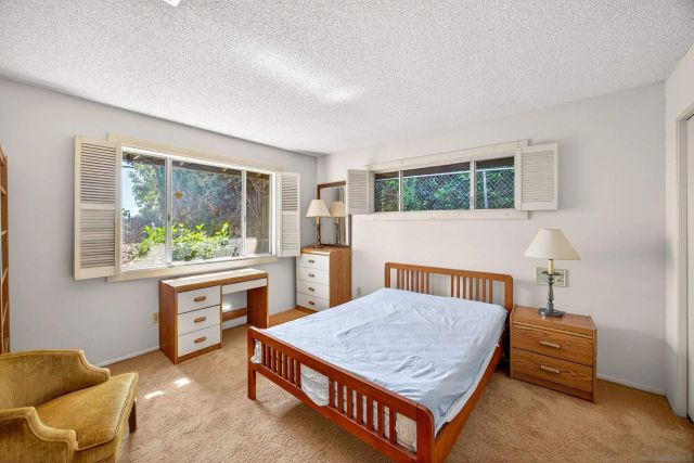 86 Via De Laurencio, Chula Vista, CA 91910