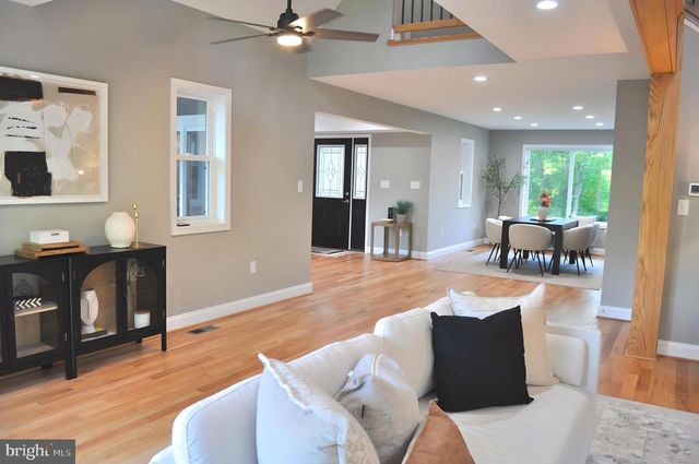 626 BLACK BEAR RD, Maurertown, VA 22644