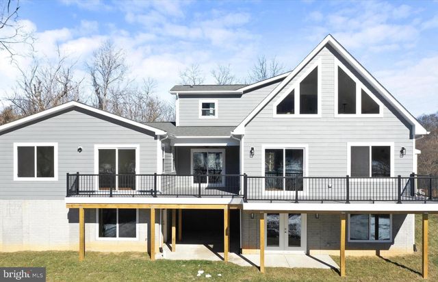 626 BLACK BEAR RD, Maurertown, VA 22644