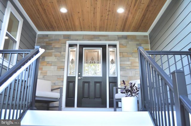 626 BLACK BEAR RD, Maurertown, VA 22644