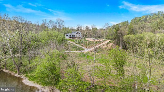 626 BLACK BEAR RD, Maurertown, VA 22644
