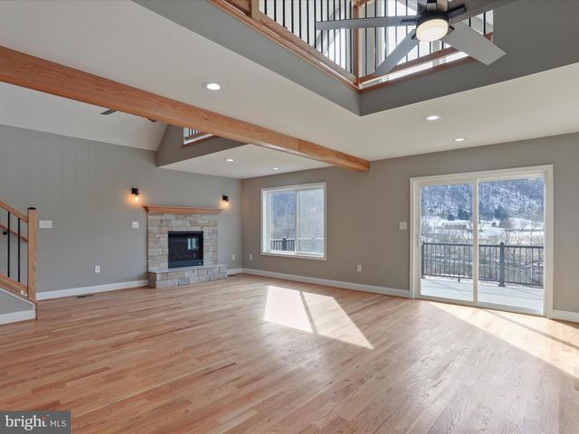 626 BLACK BEAR RD, Maurertown, VA 22644
