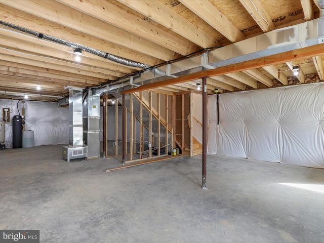 626 BLACK BEAR RD, Maurertown, VA 22644