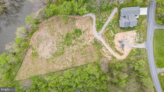626 BLACK BEAR RD, Maurertown, VA 22644