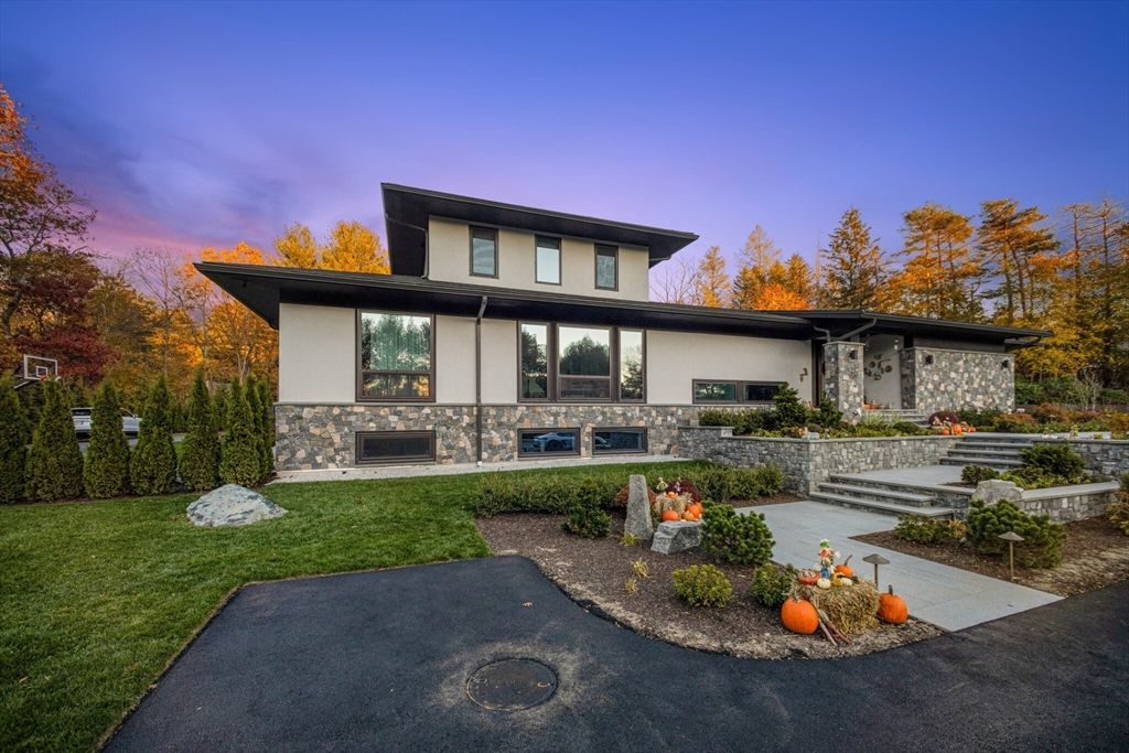 15 Myles Standish Rd, Weston, MA 02493