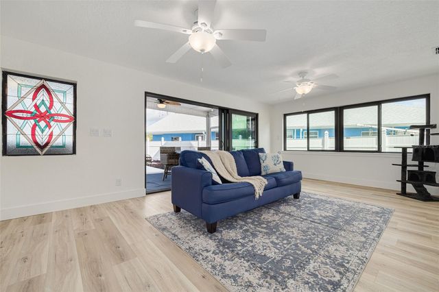 5531 MANATEE POINT DRIVE, New Port Richey, FL 34652