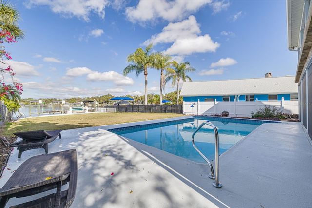 5531 MANATEE POINT DRIVE, New Port Richey, FL 34652