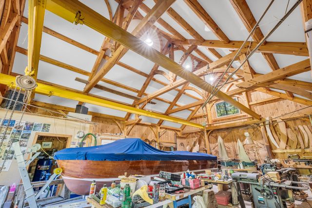 8 Butter Jones Road, Chester, CT 06412