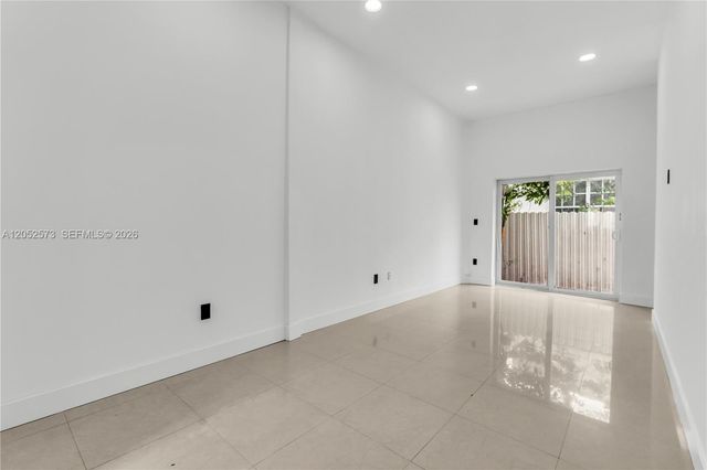 1011 SW 7th Street Miami Fl 2, Miami, FL 33130