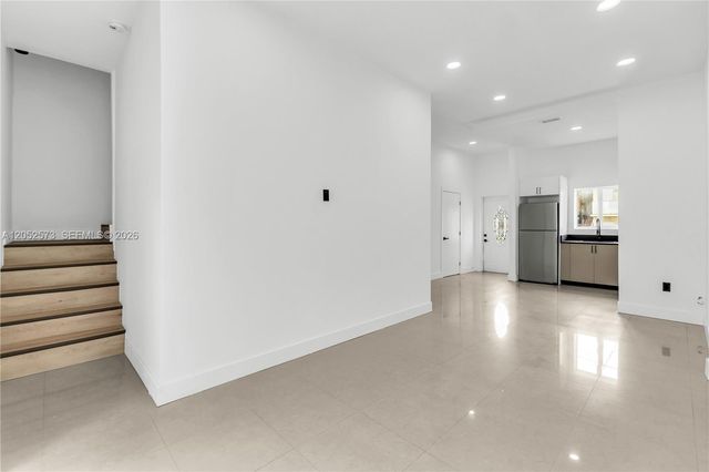 1011 SW 7th Street Miami Fl 2, Miami, FL 33130