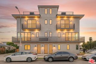 3941 Wade Street 1/2, Los Angeles, CA 90066