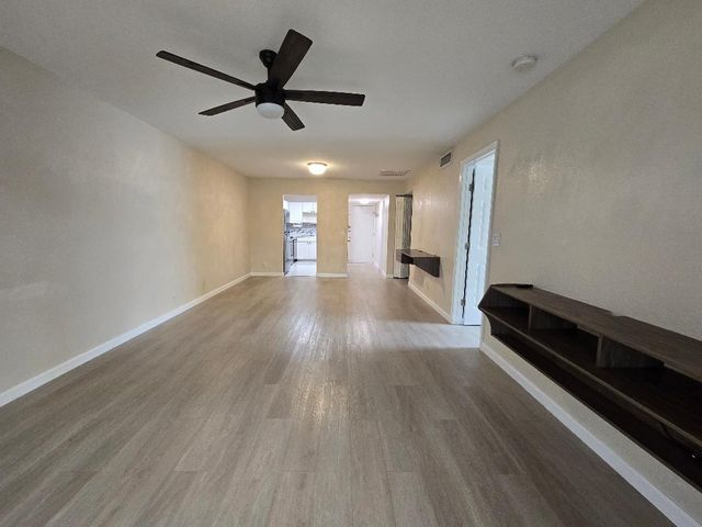 126 Sparrow Drive 22a, Royal Palm Beach, FL 33411