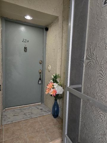 126 Sparrow Drive 22a, Royal Palm Beach, FL 33411