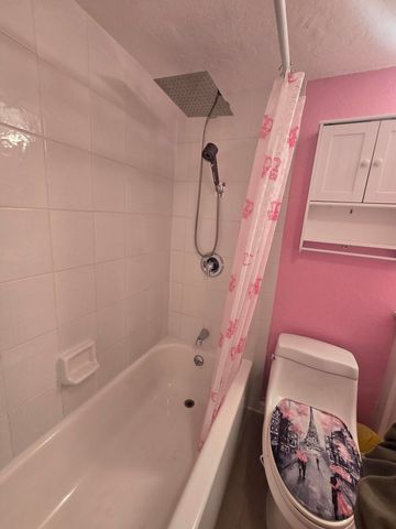 126 Sparrow Drive 22a, Royal Palm Beach, FL 33411