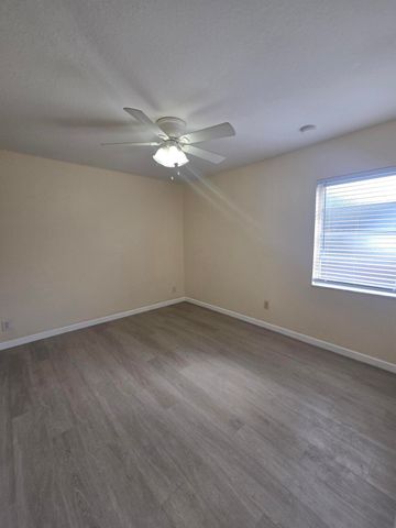 126 Sparrow Drive 22a, Royal Palm Beach, FL 33411