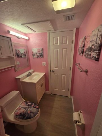 126 Sparrow Drive 22a, Royal Palm Beach, FL 33411