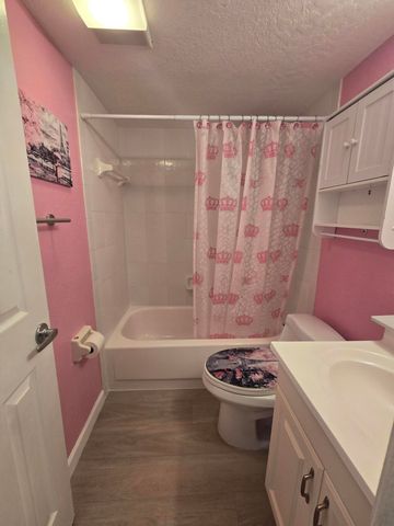 126 Sparrow Drive 22a, Royal Palm Beach, FL 33411