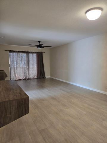 126 Sparrow Drive 22a, Royal Palm Beach, FL 33411