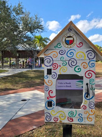 126 Sparrow Drive 22a, Royal Palm Beach, FL 33411