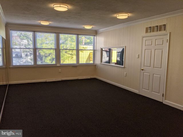 46 E BUTLER AVE #2ND LEVEL REAR, Ambler, PA 19002