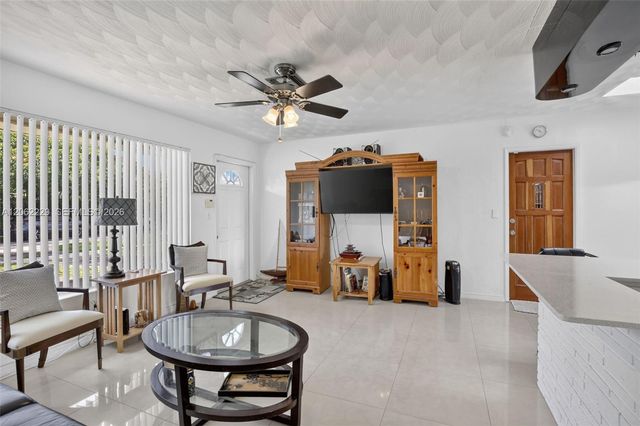 2731 Bruce Terrace, Hollywood, FL 33020