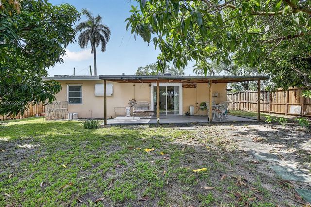 2731 Bruce Terrace, Hollywood, FL 33020