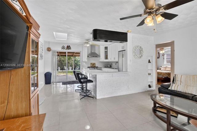 2731 Bruce Terrace, Hollywood, FL 33020