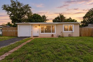 2731 Bruce Terrace, Hollywood, FL 33020