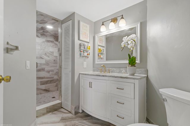 107 Weybridge Circle D, Royal Palm Beach, FL 33411