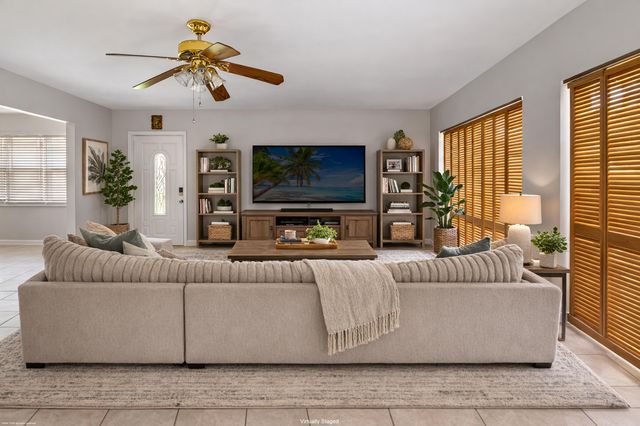 107 Weybridge Circle D, Royal Palm Beach, FL 33411