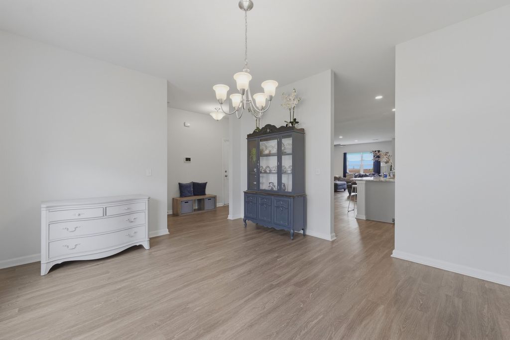 Image 14 of property listing at 437 Silent Bluff Drive, Summerville, SC 29486