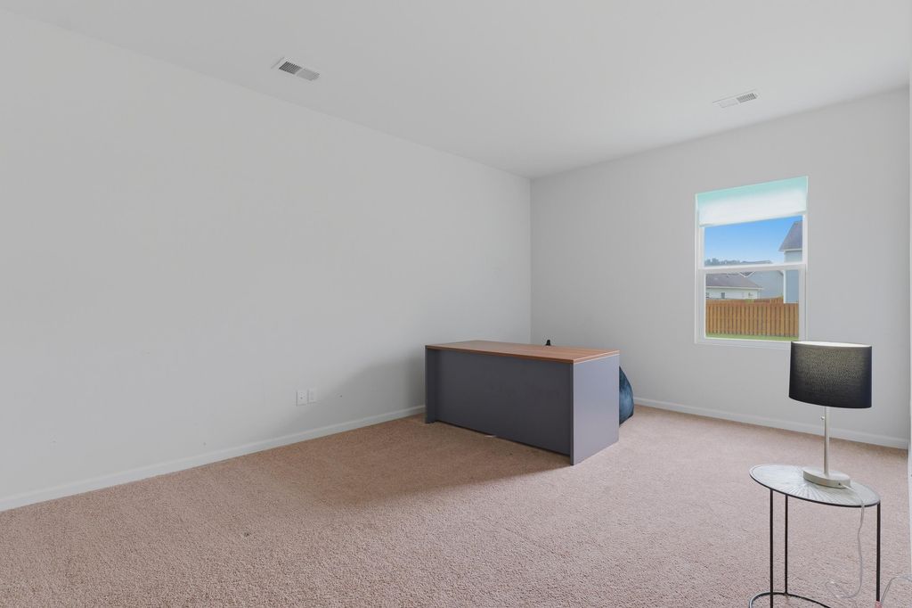 Image 15 of property listing at 437 Silent Bluff Drive, Summerville, SC 29486