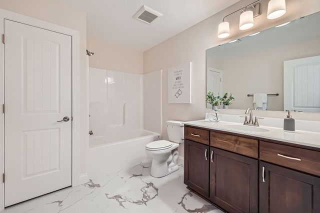 13822 Arrowhead Way, Rosemount, MN 55068