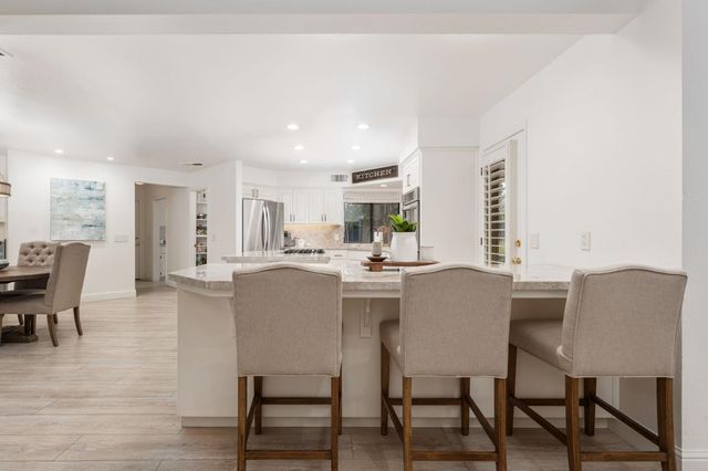 9981 N Madison Ridge Road, Fresno, CA 93720