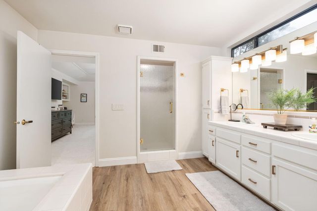 9981 N Madison Ridge Road, Fresno, CA 93720