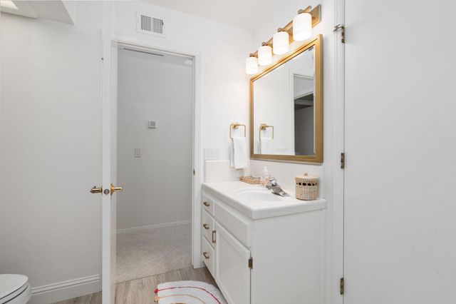 9981 N Madison Ridge Road, Fresno, CA 93720