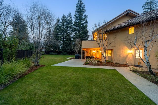 9981 N Madison Ridge Road, Fresno, CA 93720