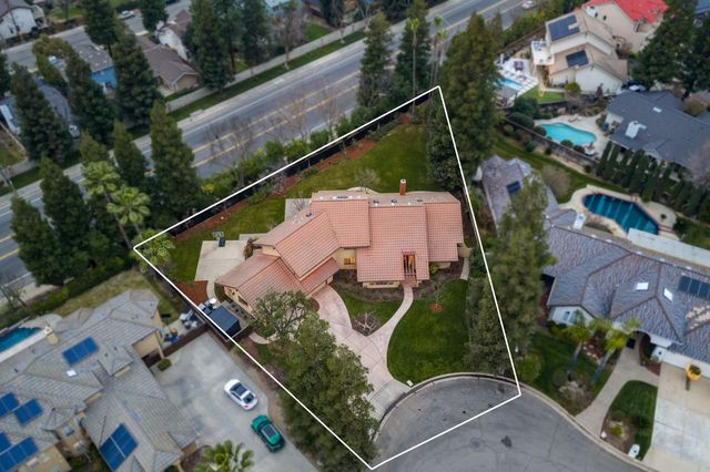 9981 N Madison Ridge Road, Fresno, CA 93720