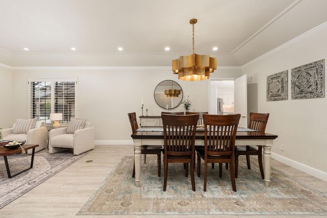 9981 N Madison Ridge Road, Fresno, CA 93720