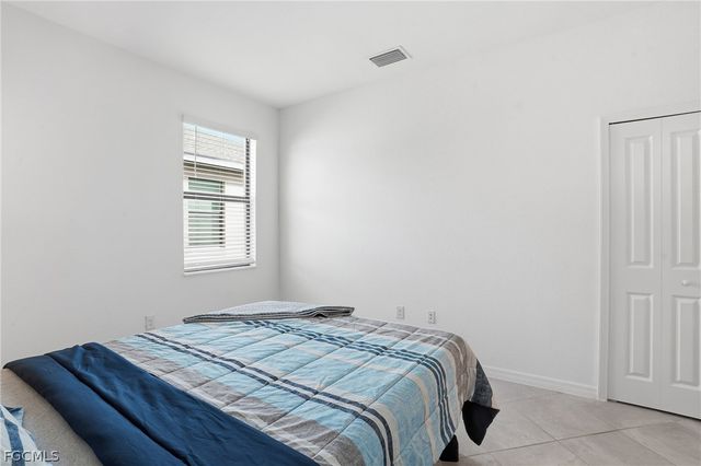 3288 Altimira DR, Fort Myers, FL 33905