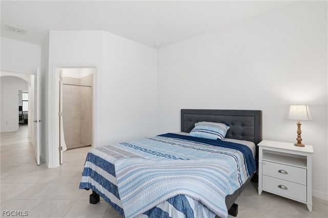 3288 Altimira DR, Fort Myers, FL 33905