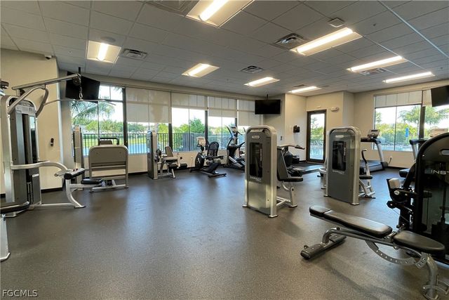 3288 Altimira DR, Fort Myers, FL 33905